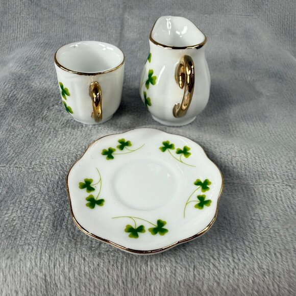Shamrock Clover Pattern MINIATURE Creamer Cup & Saucer Set Gold Tone Trim - Picture 6 of 16